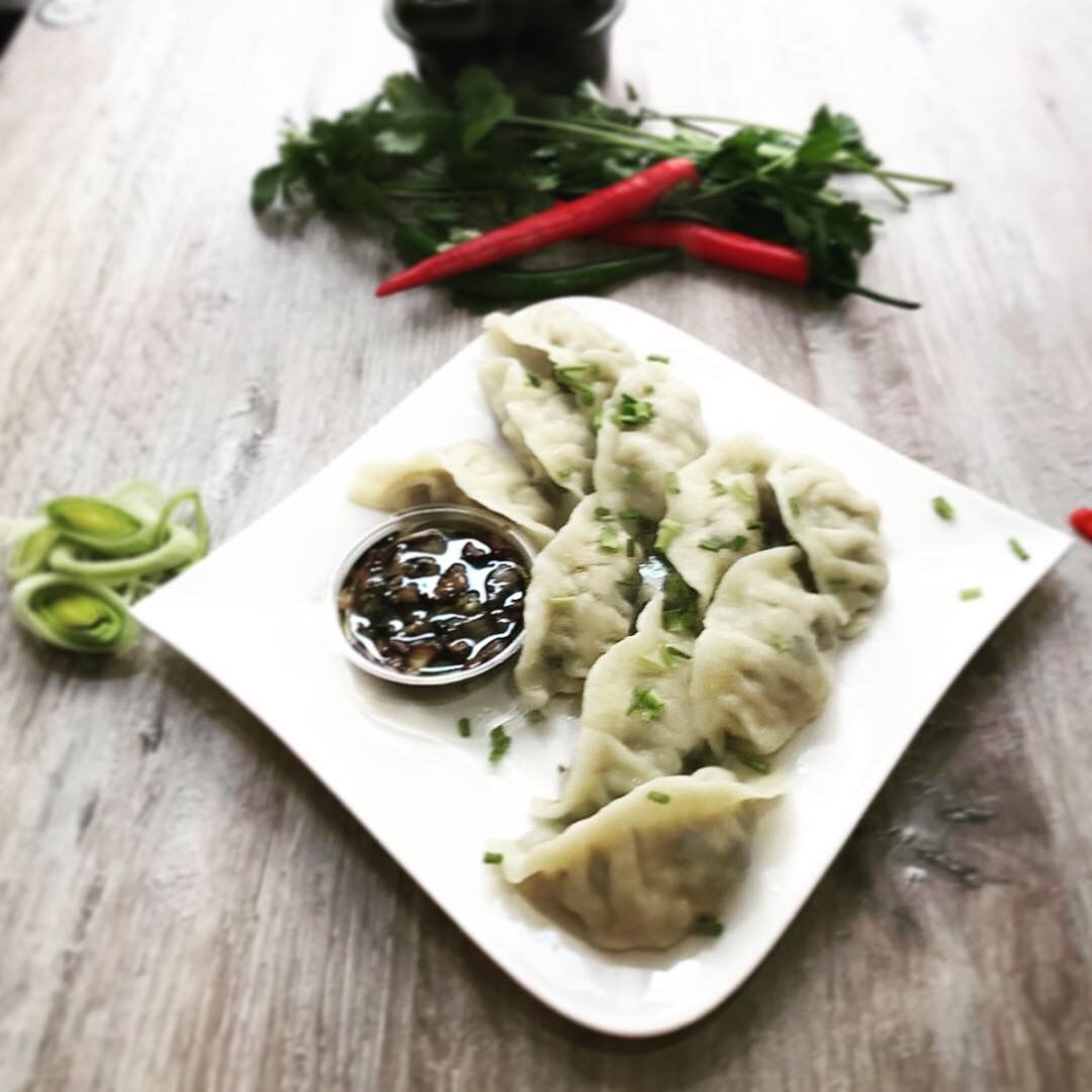 DIM SUM w wersji pierogarnimomos.pl, To chińskie pierożki z farszem z wieprzowiną