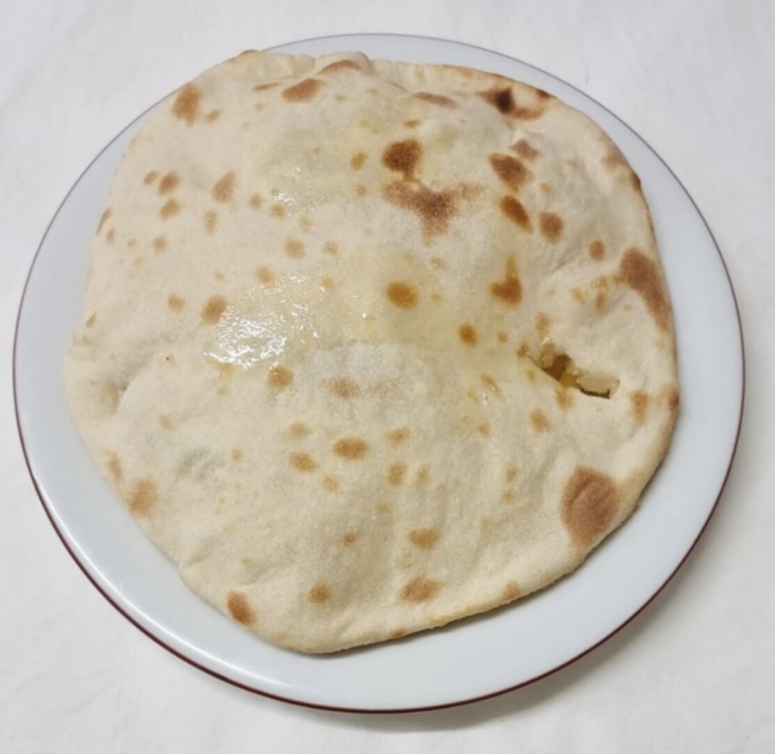 Naan au fromage