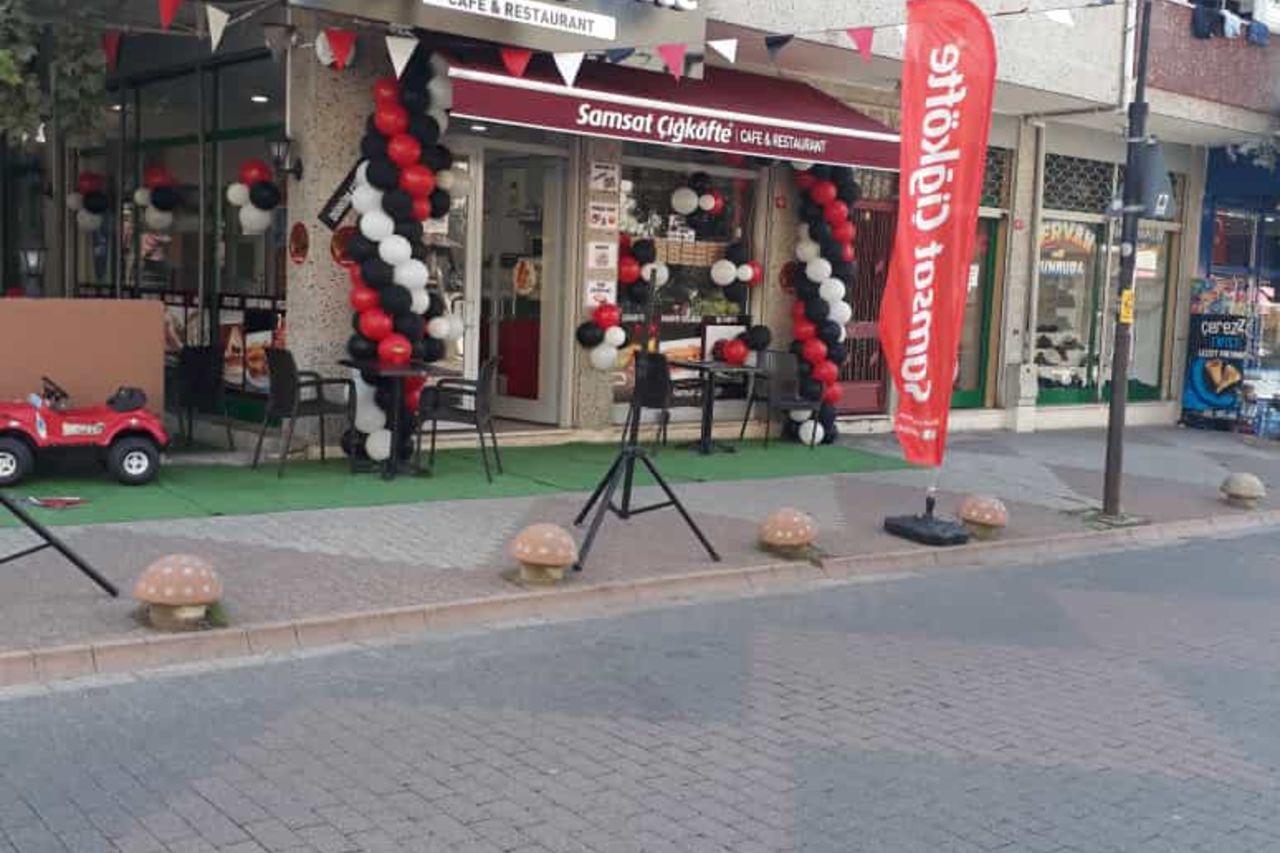 acısıyla tatlısıyla buradayız