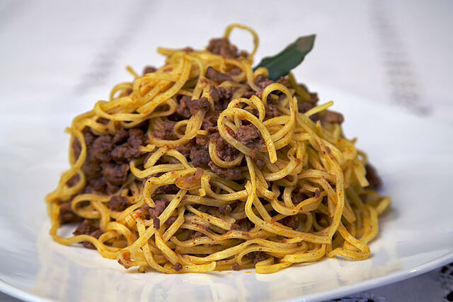 Tajarin al ragù di salsiccia