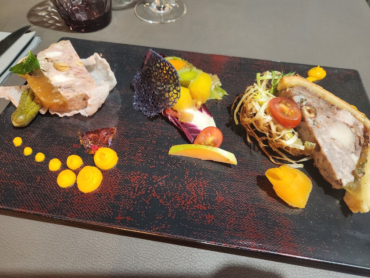 Pâté en croûte, terrines, campagnarde et légumes 