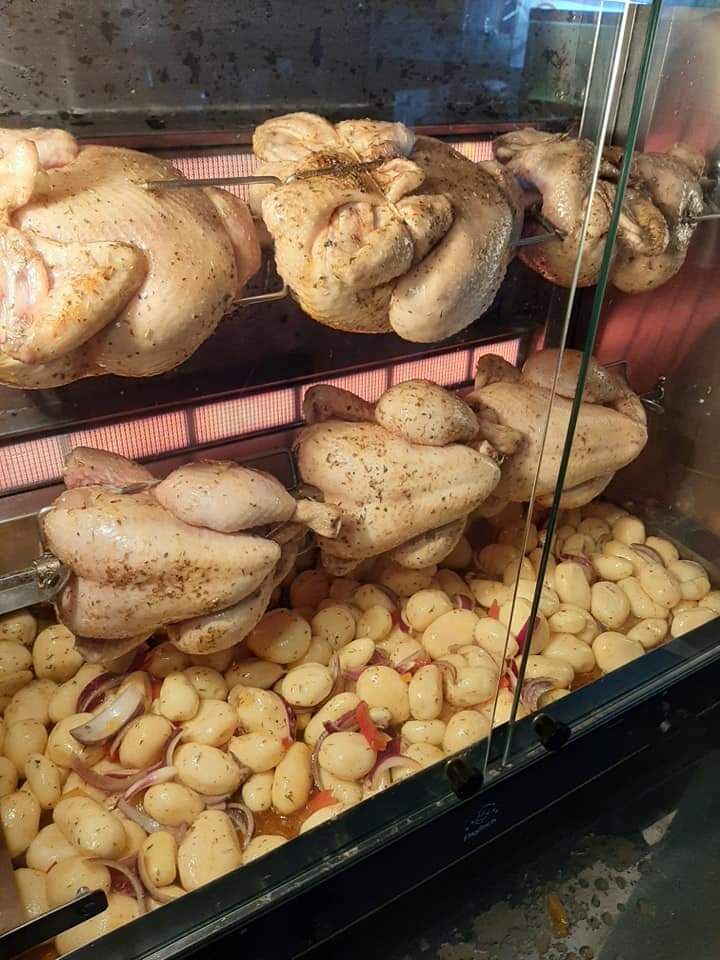TOUS LES SAMEDIS POULET ROTIS OU JAMBONNEAU 