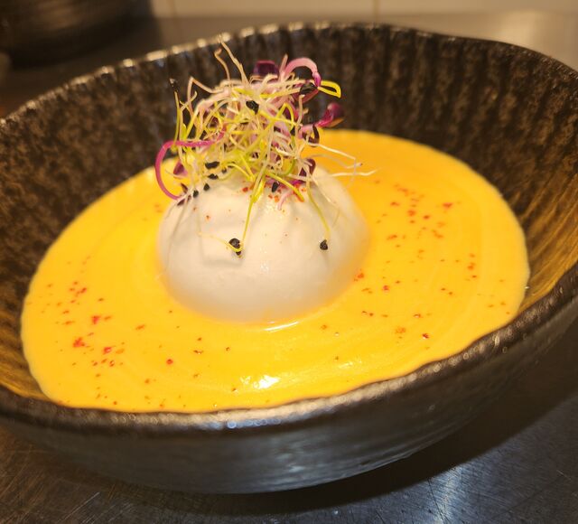 Velouté de Butternut et sa Burrata