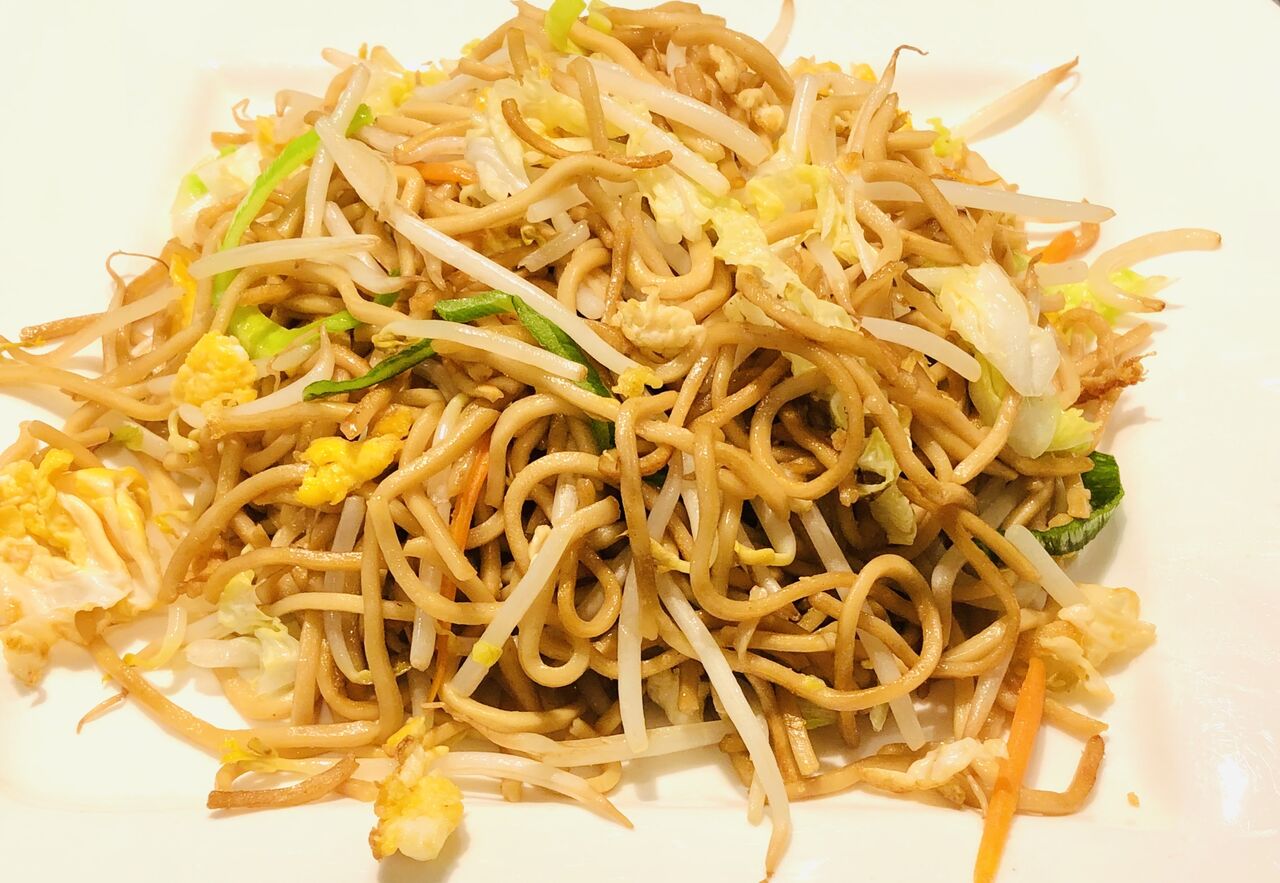 Nr. 10: Gebratene Nudeln vegetarisch 