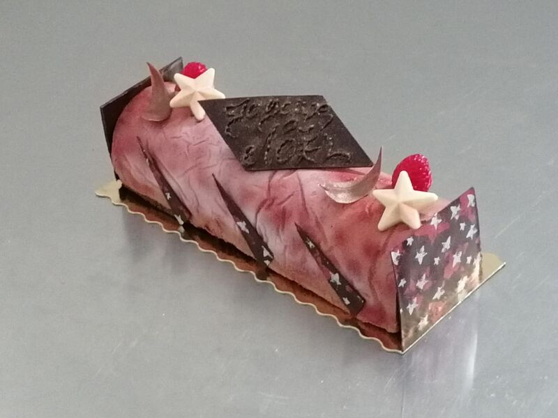 Bûche à la framboise