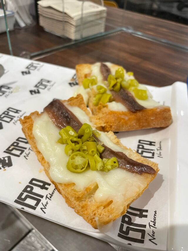 Crema manchego con anchoillas