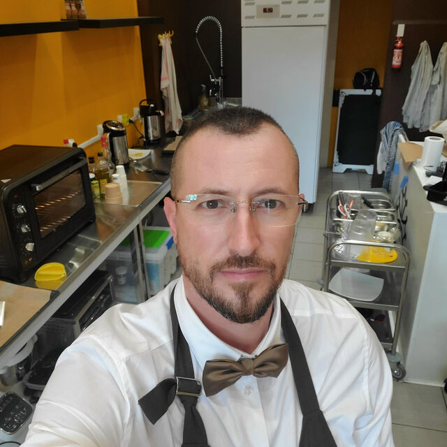 Michel, votre chef et serviteur !