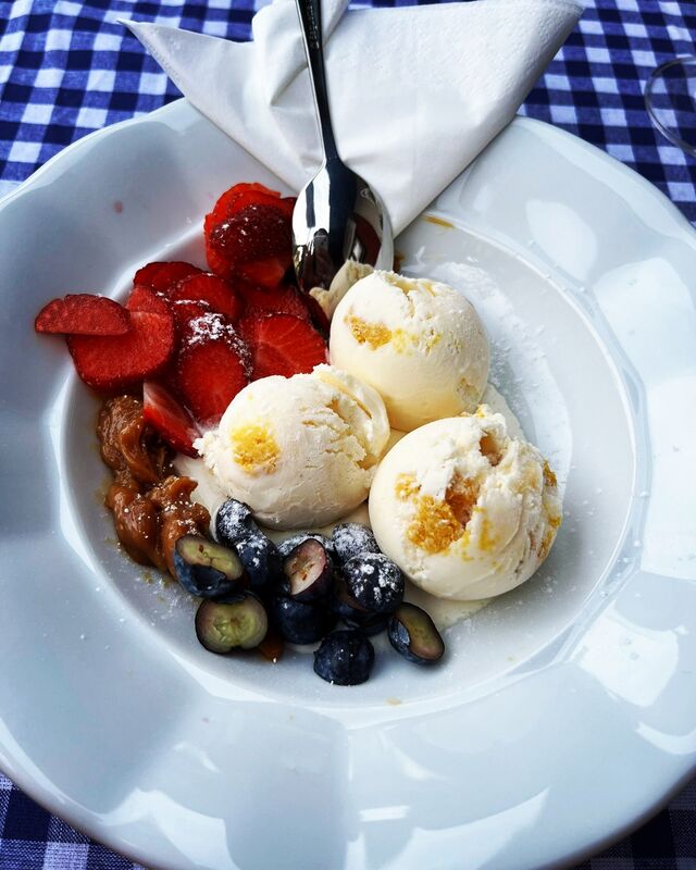 Yuzu zmrzlina s ovocem 