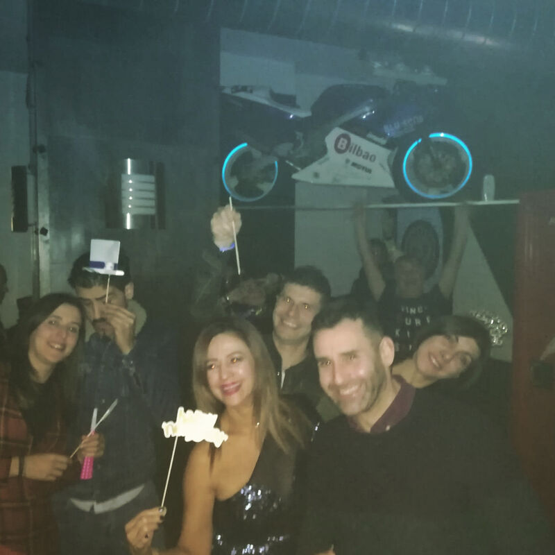 Jueves euro caña