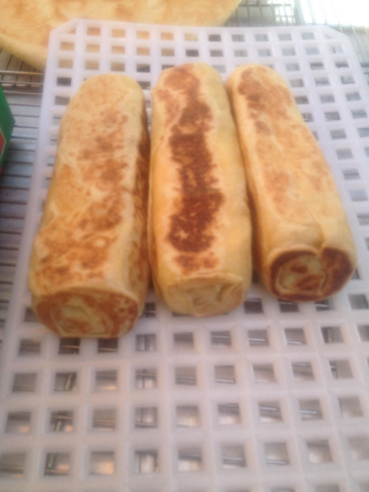 A base d'escalopes poulet, pomme de terre, crème fraiche et fromage