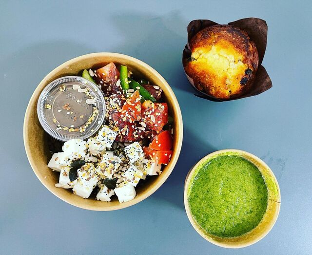 Smoothie melon miel thé vert
salade lentille, légumes du soleil, feta
Muffin vanille pépite de chocolat