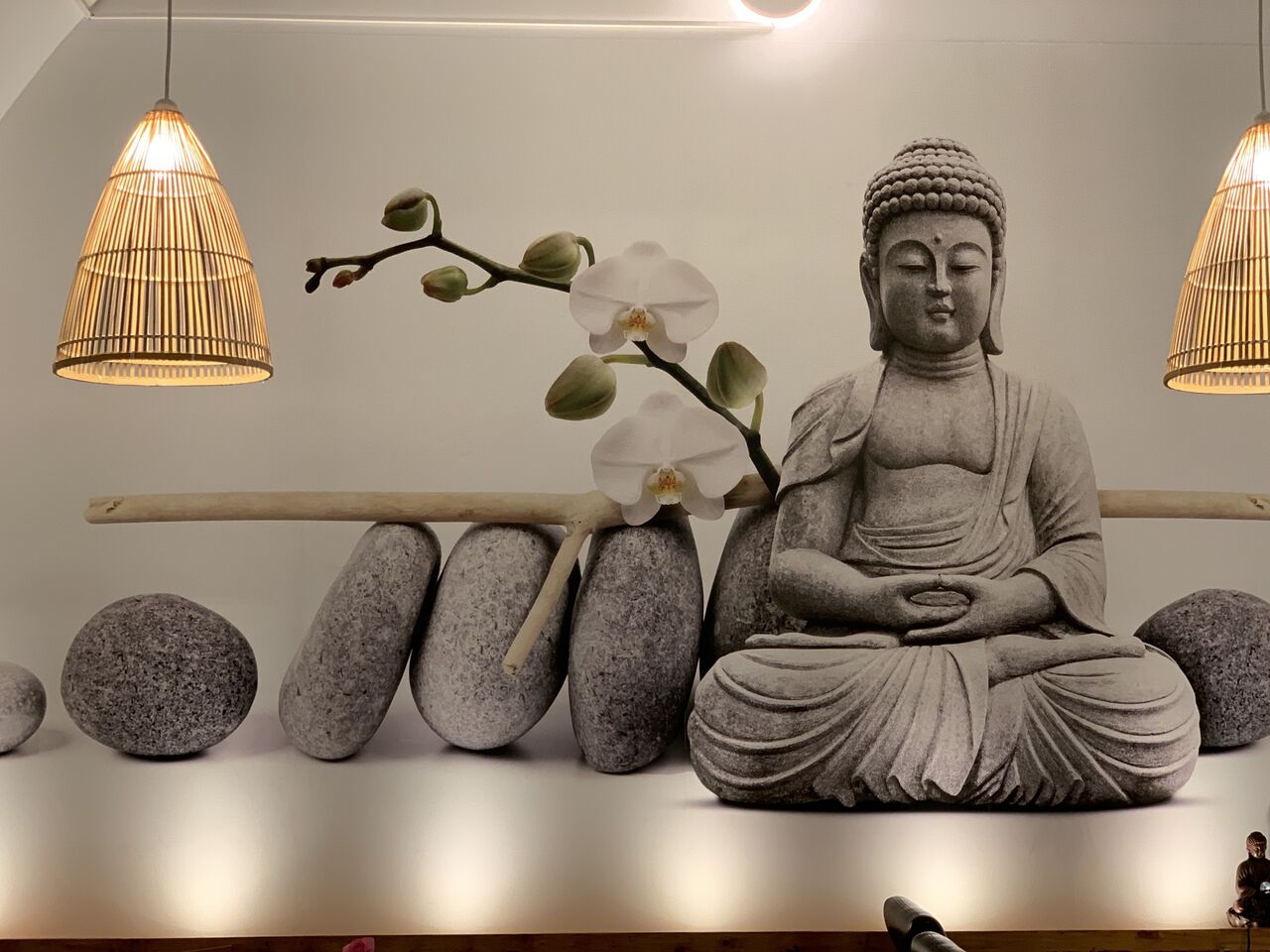  Liebe Gäste,
aufgrund der aktuellen Corona-Regelungen wird es wahrscheinlich nicht möglich sein an den Weihnachtstagen in der