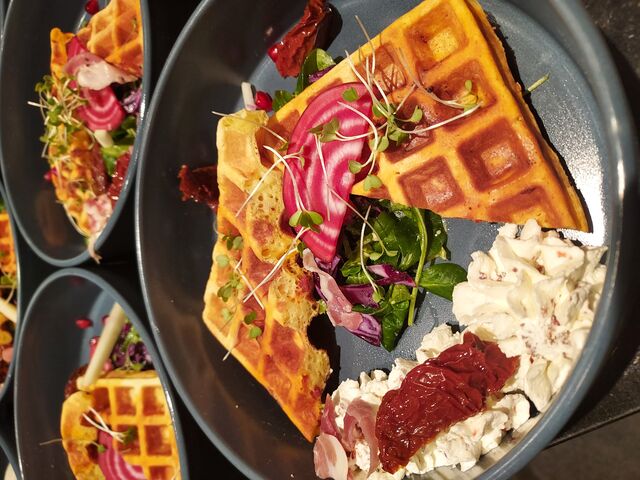 gauffre au chorizzo , espuma de jambon fumé