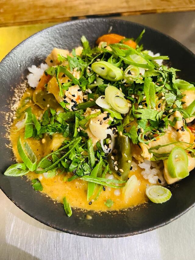 Curry de poulet thaïlandais au lait de coco