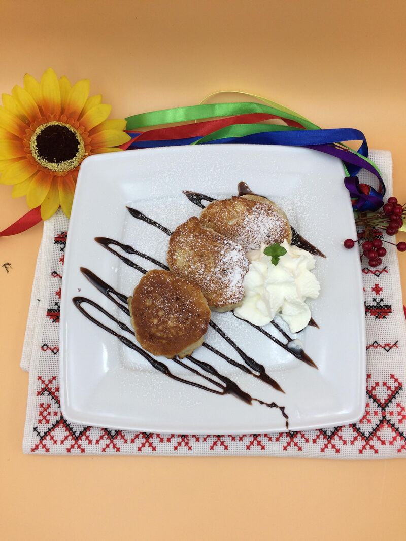 bliny z jabłkiem na słodko