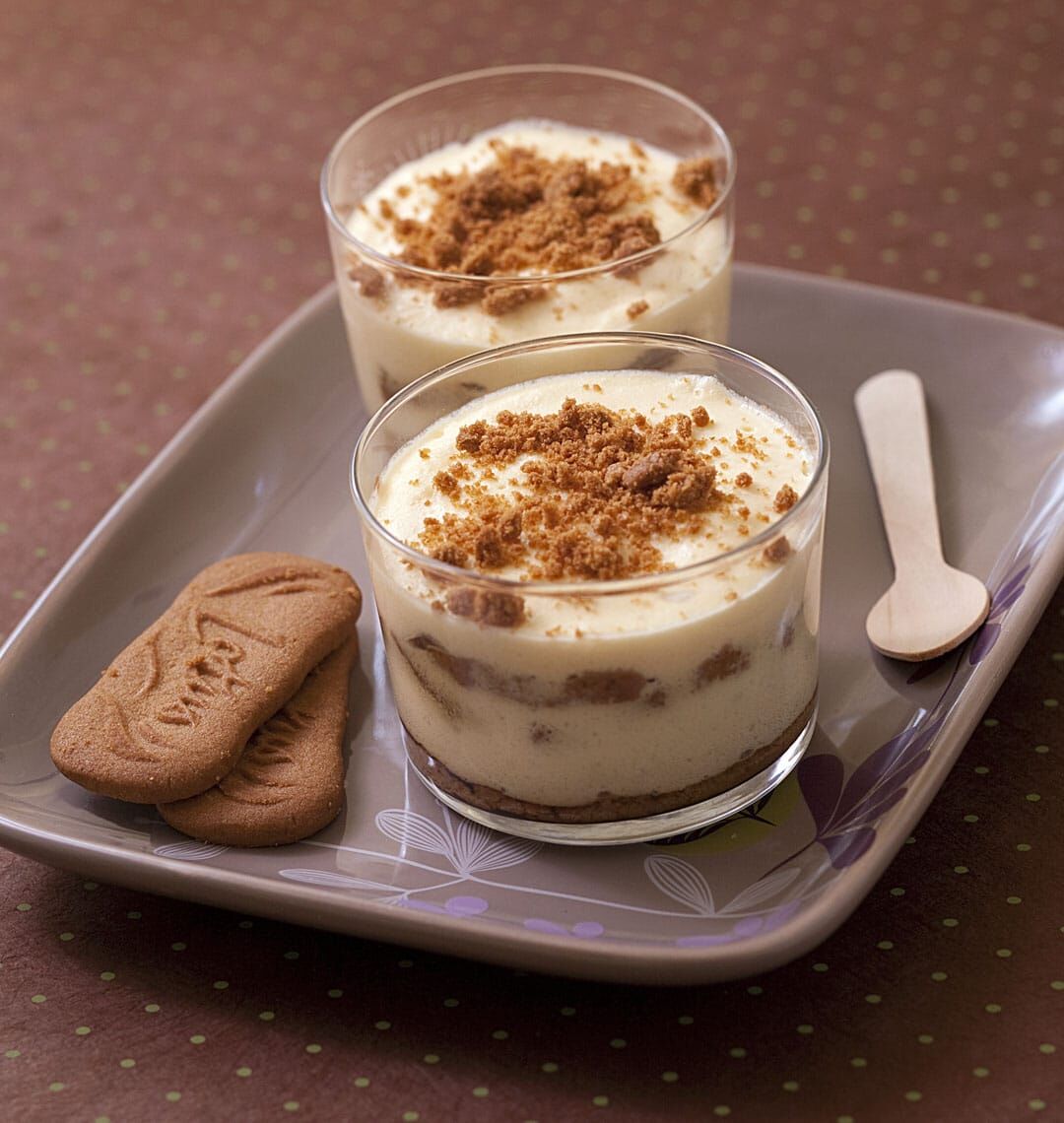 Nos dessert tiramisu spéculos ou tarte daim ou milka ou tobklerone ou browni en barre glace mars ou snickers