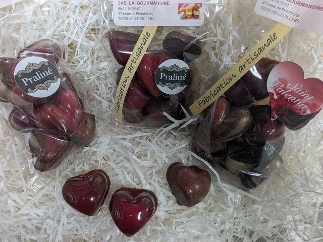 Coeurs fourrés praliné noisette