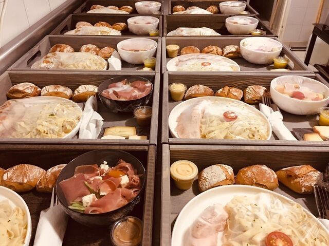 PLATEAU GOURMET POUR PARTICULIER OU ENTREPRISE : ENTREE, PLAT, FROMAGE, DESSERT 