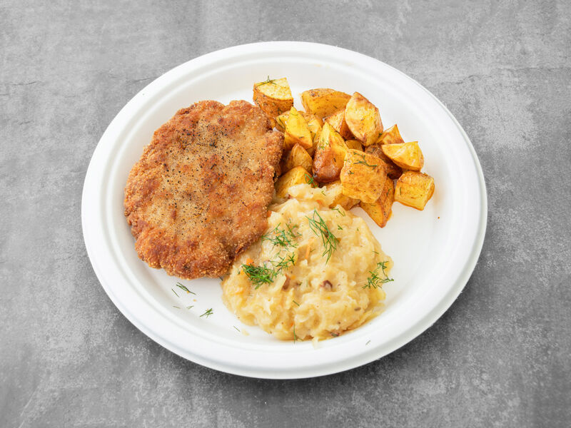 Kotlet mielony w zestawie