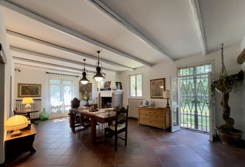 Breakfast Room, wide angle view