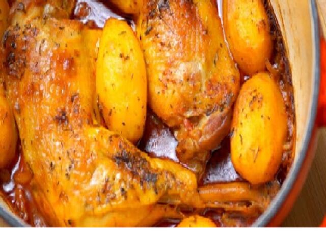 Cuisse de poulet fermier aux citron 4 € la pièce(Cuisse de poulet fermier cuite et dorée au four )