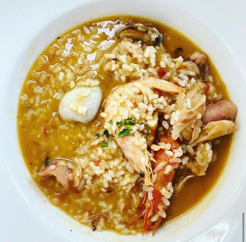 Arroz con marisco