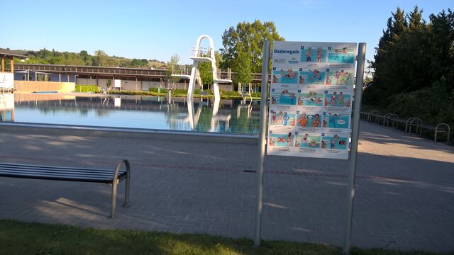 Hinweise für Badegäste