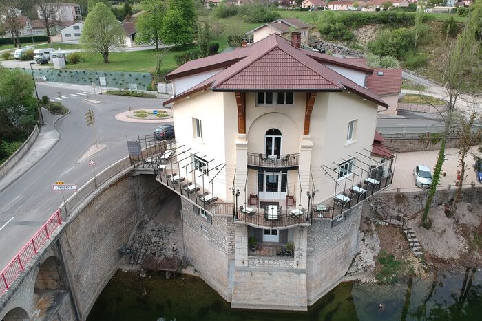 Le Pont