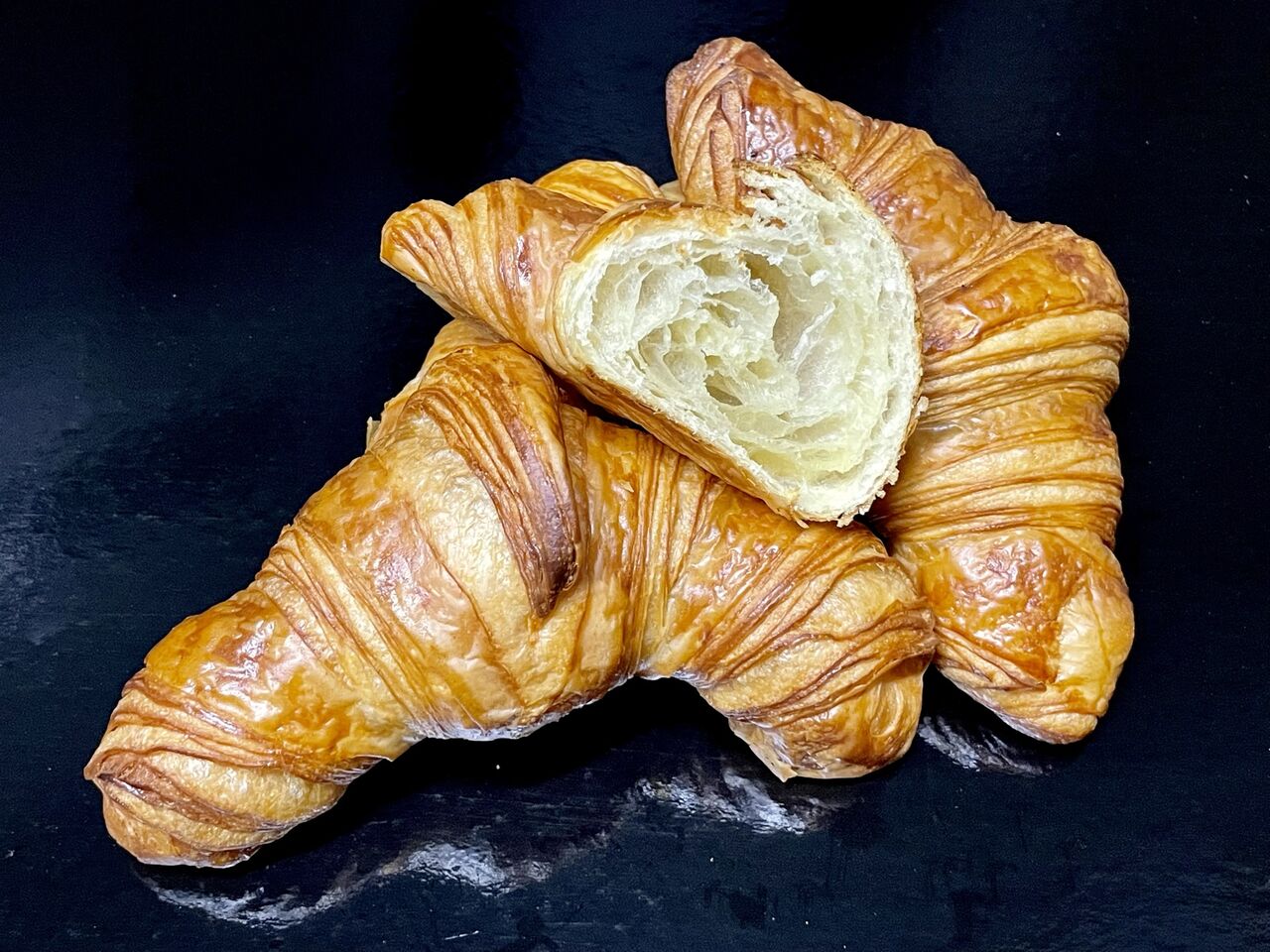 Croissant pur beurre.