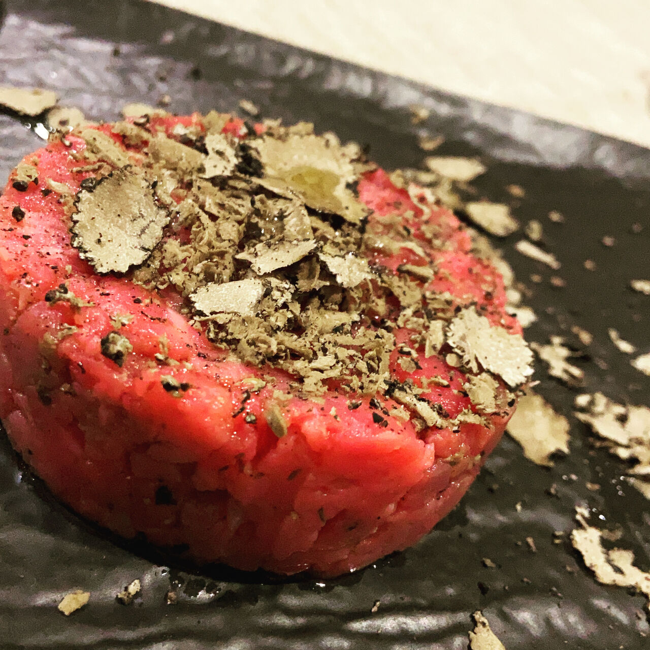 Tartare al Tartufo Fresco 