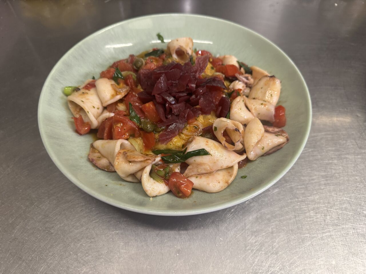 Calamari auf Fava
