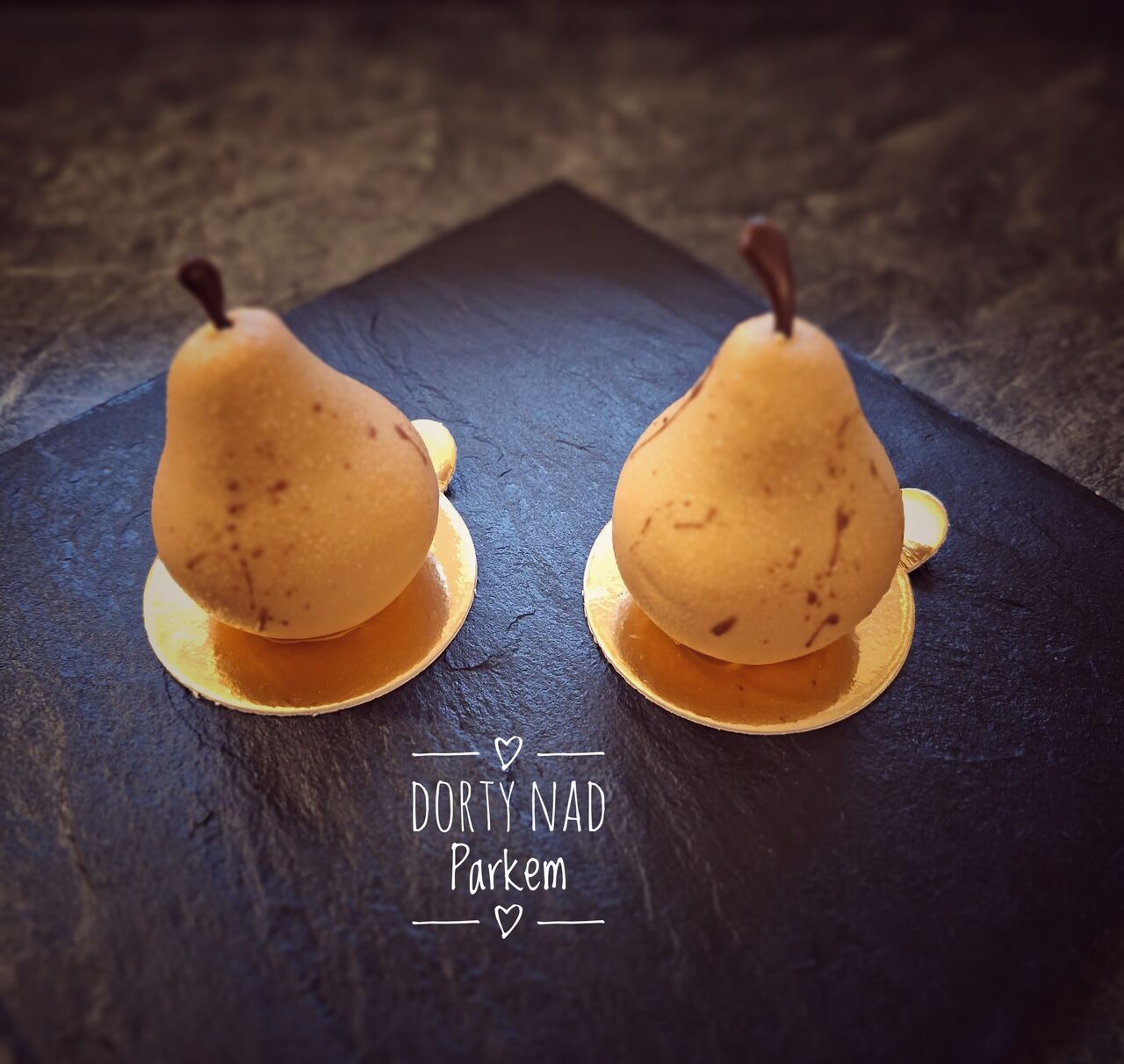 Karamelové hrušky s hruškovým pyré