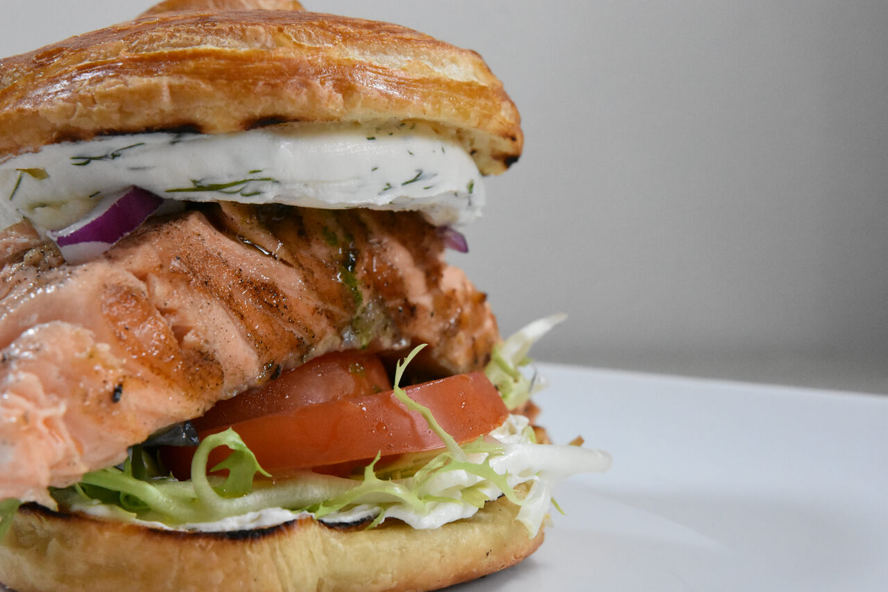 Rolls Burger au Pavé de Saumon