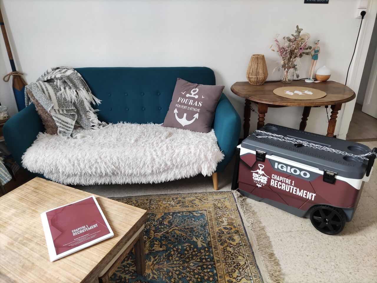 Si vous découvrez cette glacière dans votre salon, c'est que vous êtes victime d'un Escape-anniversaire surprise ...