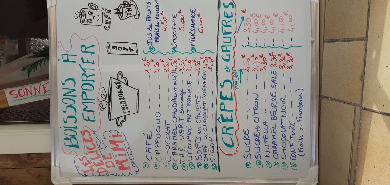 CARTE A EMPORTER, VOUS POUVEZ BIEN SUR RAJOUTER DES BOULES DE GLACES? DE LA CHANTILLY ET DES SAUCES MAISONS, CHOCOLAT, CARAMEL