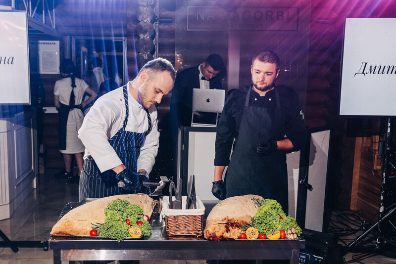 Весілля На Пагорбі