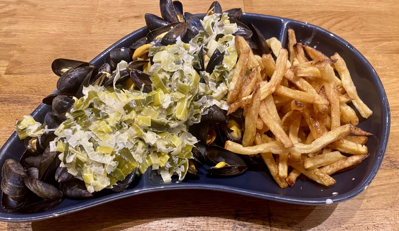 Moules sauce fondue de poireaux 