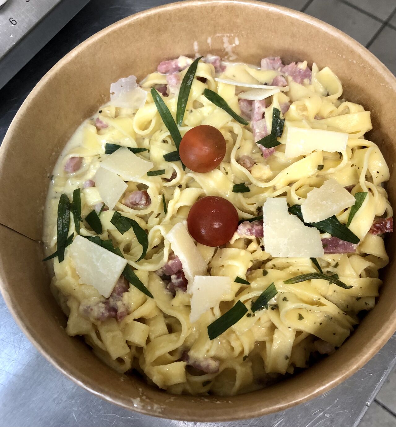  sur commande tagliatelle poulet ou lardon 