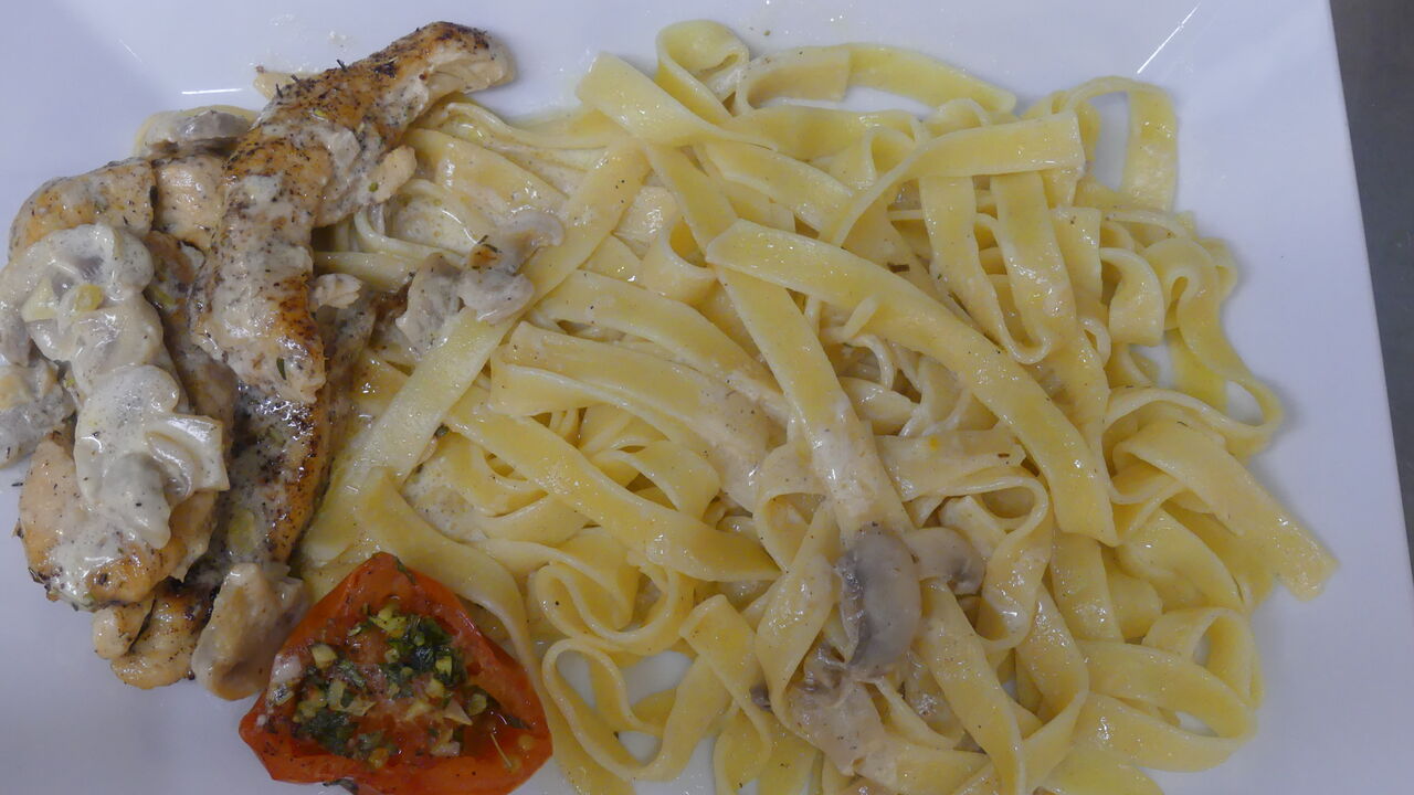 PLAT CUISINE