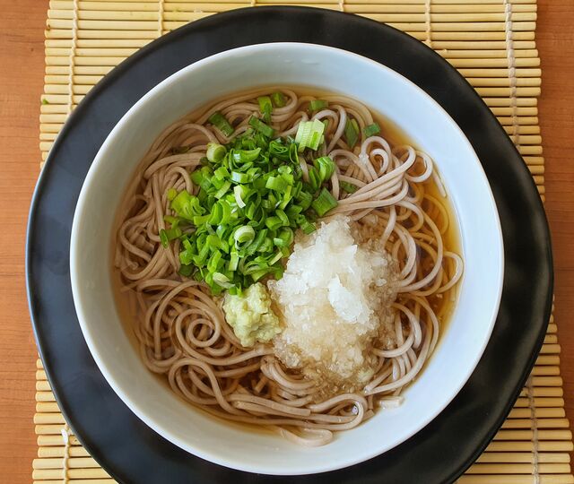 Momilkuksu beim Restaurantbesuch 