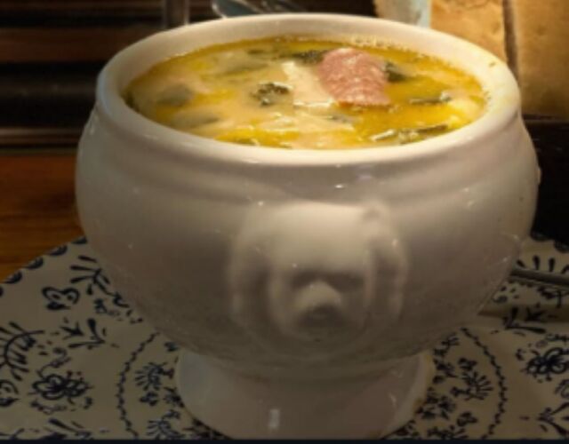 Caldo gallego
