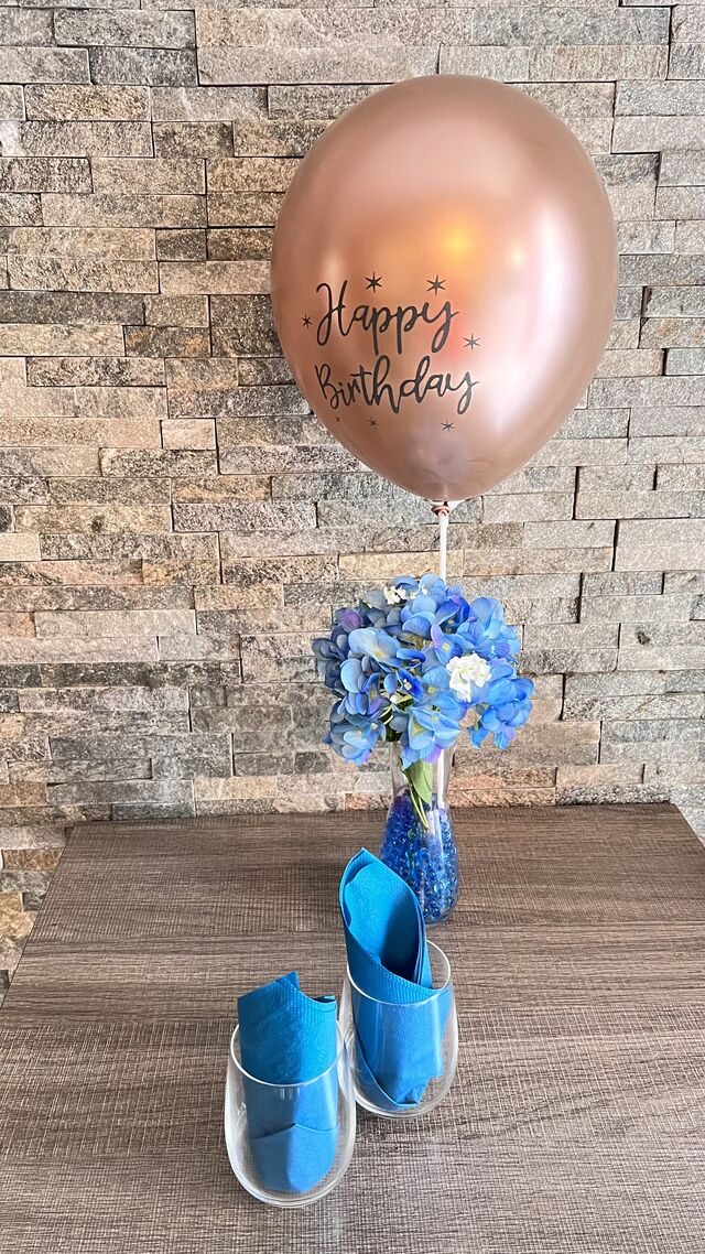 Décoration de table à l’occasion notre 2ème anniversaire 