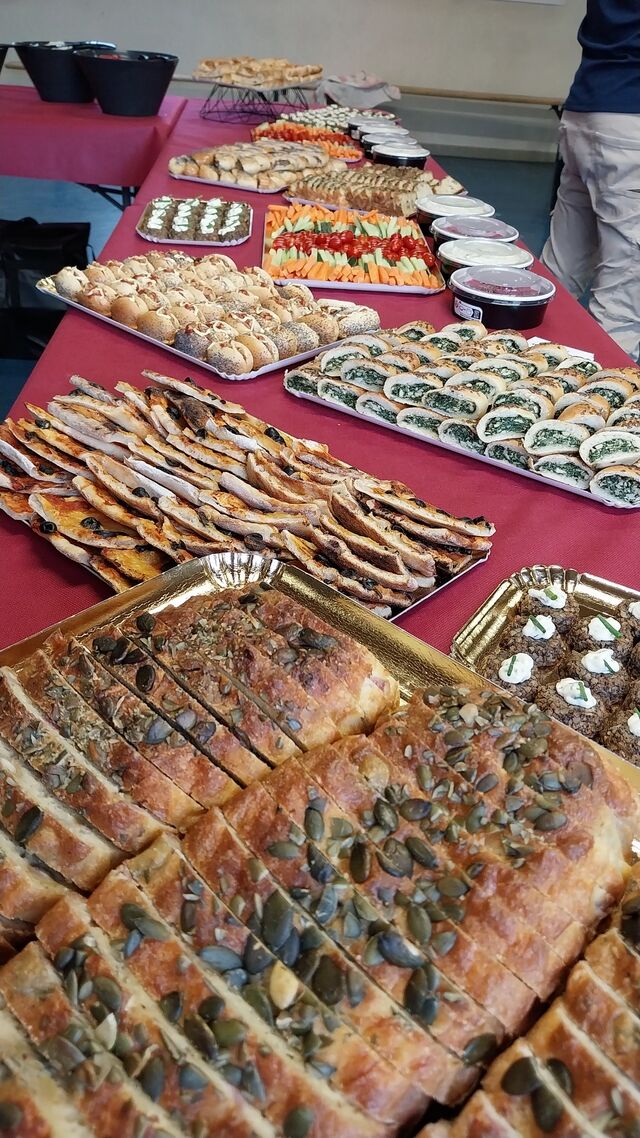 Buffet froid, fête du club de tennis d'Auriol, juin 2024