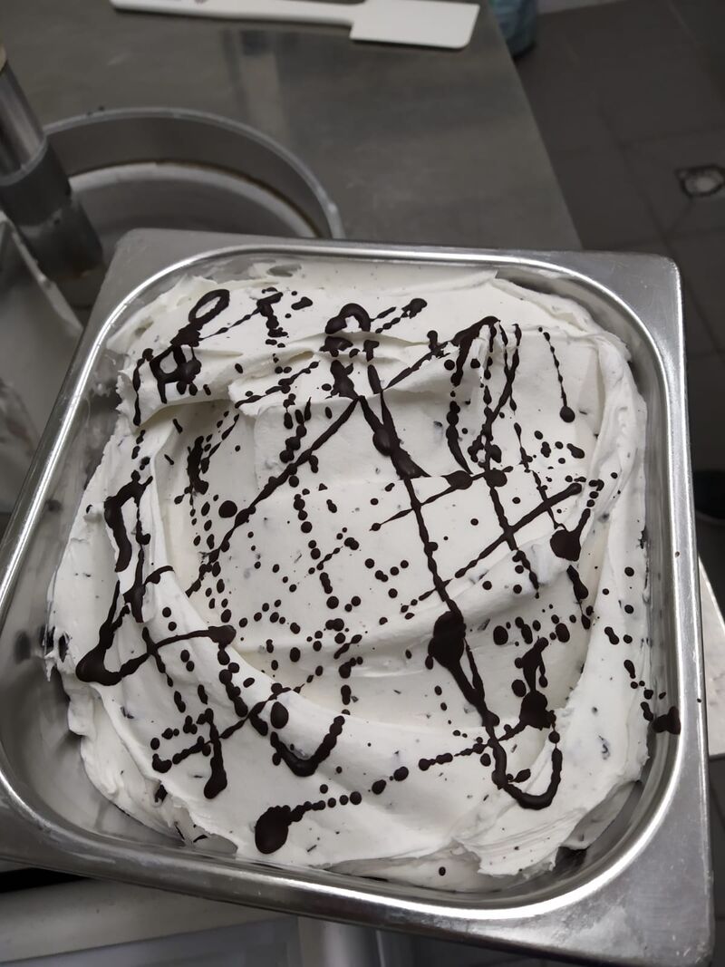 Unsere Stracciatella Eis