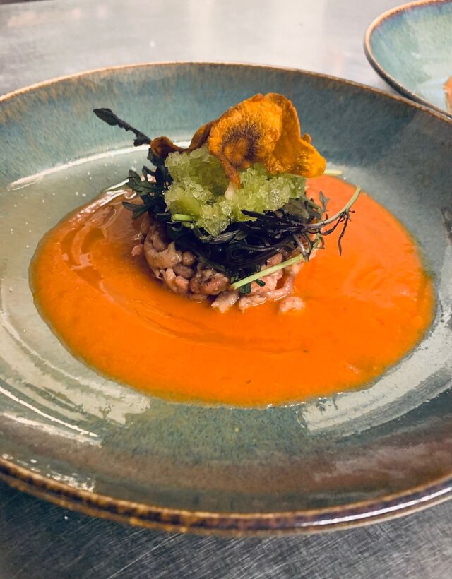 Grijze garnaal | gazpacho | granité van komkommer & chili