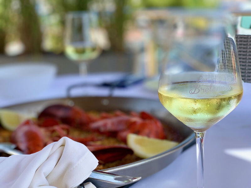 Paella con bogavante al estilo de la Bahia de Moraira