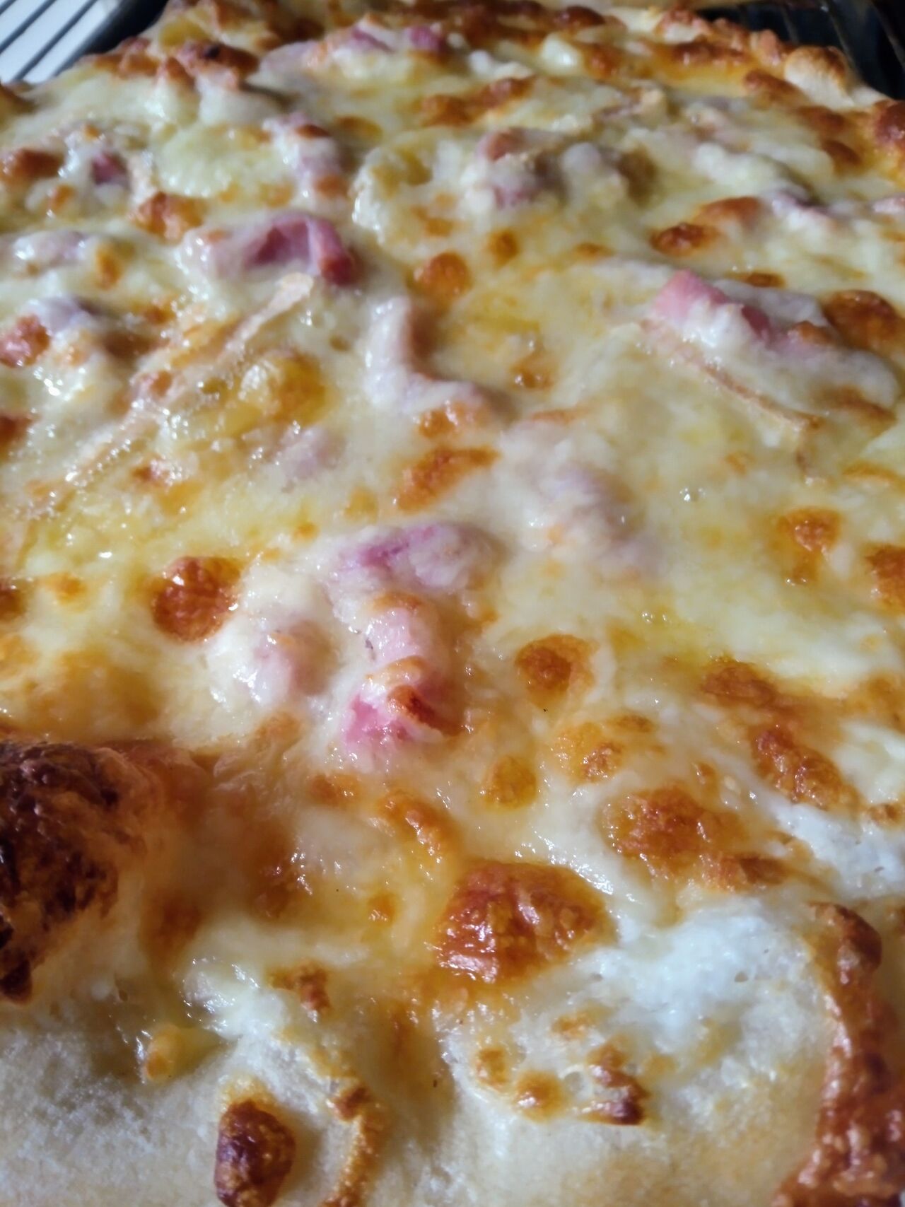 Chaudes les pizzas ! Chaudes !