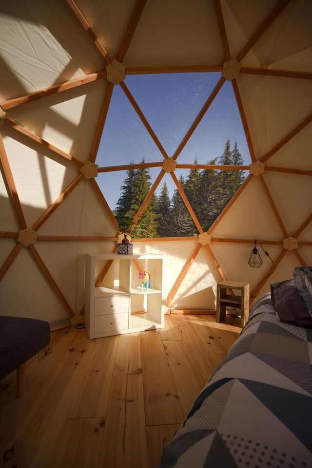 Intérieur du dôme vue fenêtre 2.