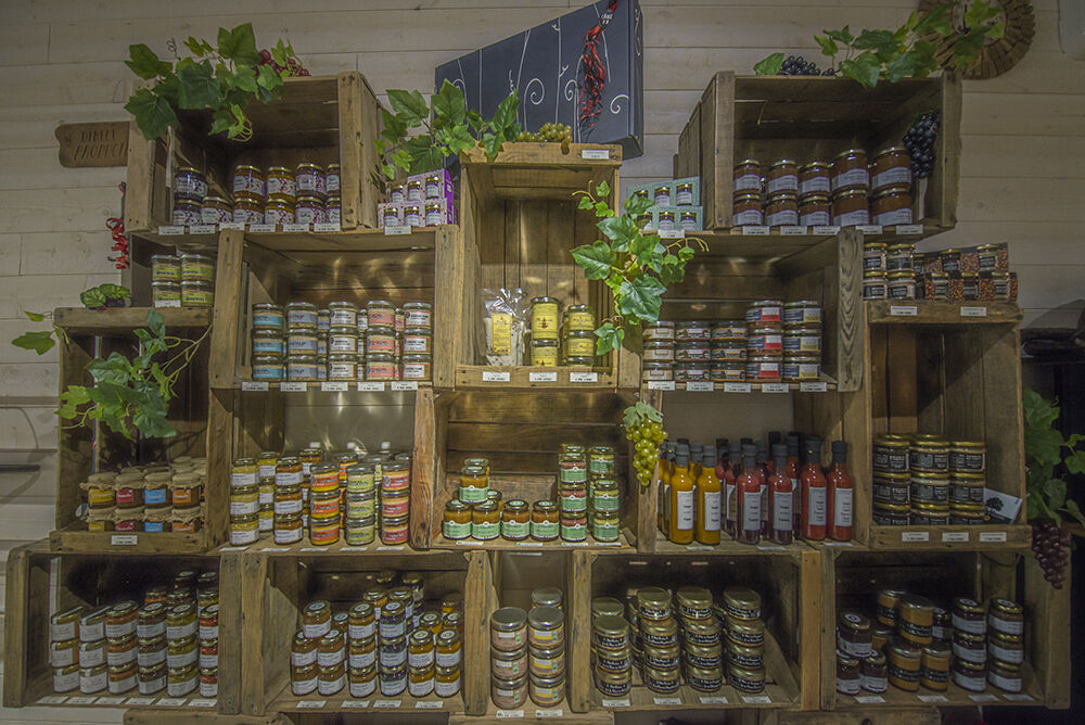 Une épicerie fine sélectionnée avec soin.