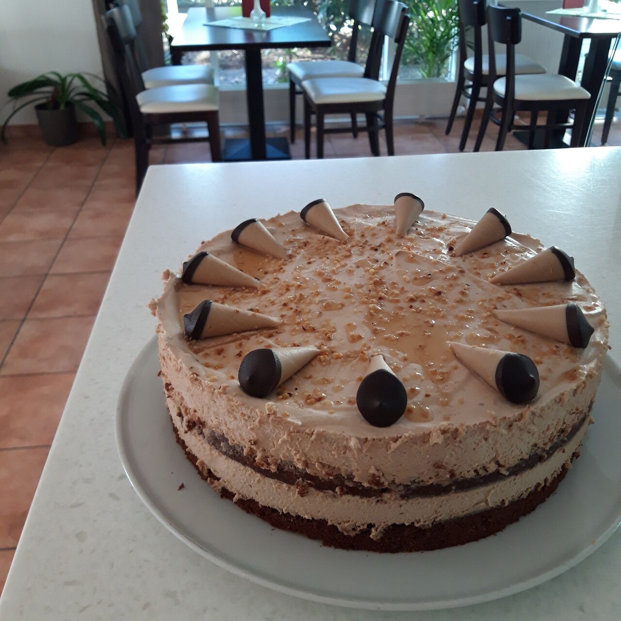 Nougat-Sahne-Torte